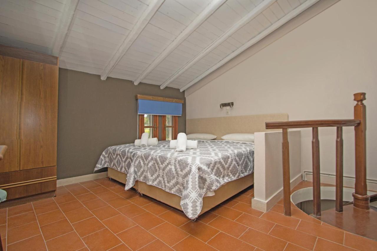 Corfu Club Apartments 古维亚 外观 照片