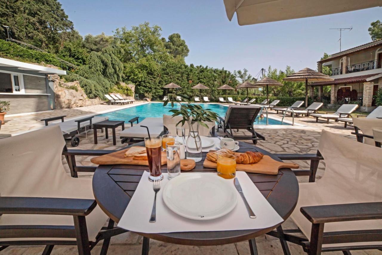 Corfu Club Apartments 古维亚 外观 照片