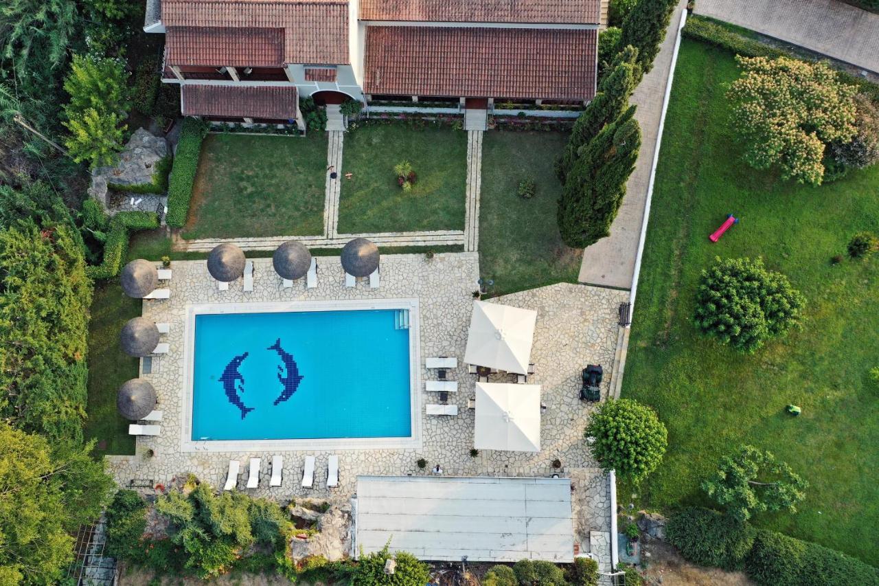Corfu Club Apartments 古维亚 外观 照片